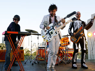Listen: The Flaming Lips Collaborate with Apple’s Siri