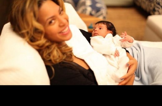 #htmlcaption_22928 Photos: Beyonce And Jay-Z Baby Blue Ivy Pictures